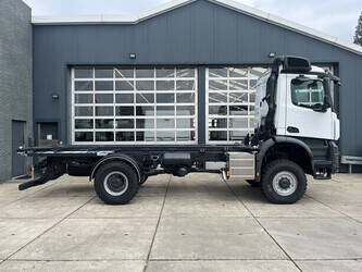 2026-mercedes-benz-arocs-1836-ak-4x4-container-chassis-47852292