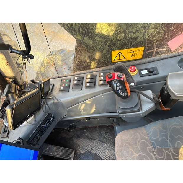 2014 Komatsu TX-47857390