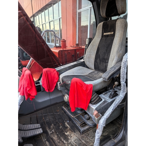 2025 Doosan DX75-47862670
