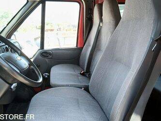 2003-ford-transit-1463219-47864774