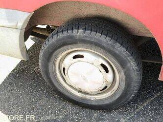 2003-ford-transit-1463219-47864781