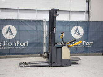 Image for PALLET STACKER 2020 Crown CTI-4000 1.6