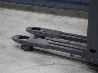 2020-crown-cti-4000-1-6-47868590