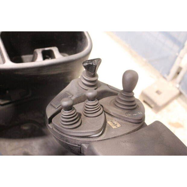 2015 Linde H18D-01-47868620