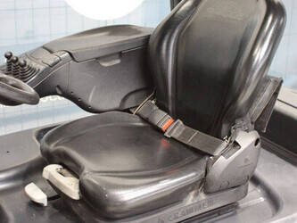 2014-linde-e16h-02-1463241-47868649