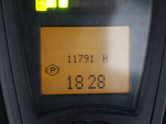 2014-linde-e16h-02-1463241-47868652