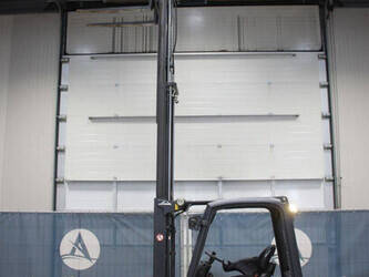 2014-linde-e16h-02-1463241-47868656