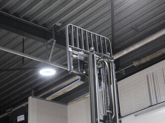 2014-linde-e16h-02-1463241-47868658