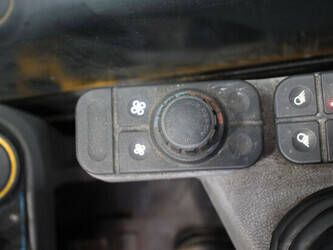 jcb-30-19e-47868683