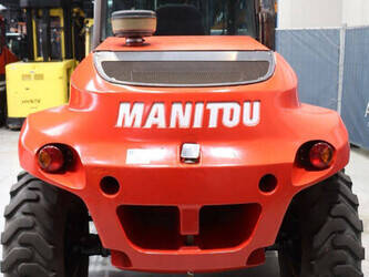 2015-manitou-m26-4-1463244-47868732