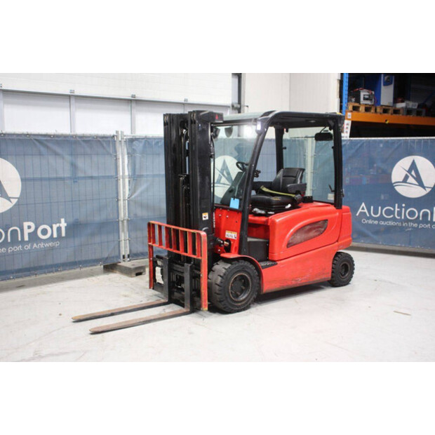 2019 Hyster J2.5XN-47868804