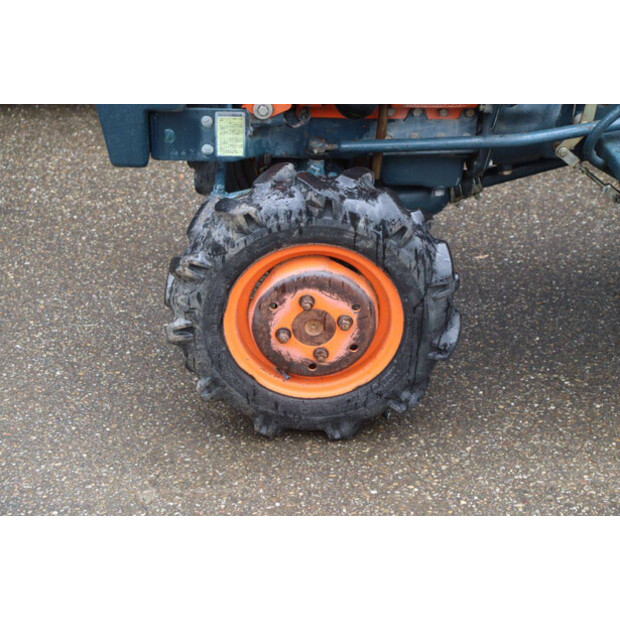 KUBOTA B5001DT-47868843