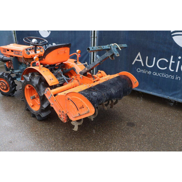 KUBOTA B5001DT-47868860