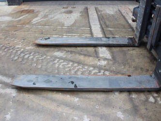 2012-linde-h80d-01-900-1463248-47868875