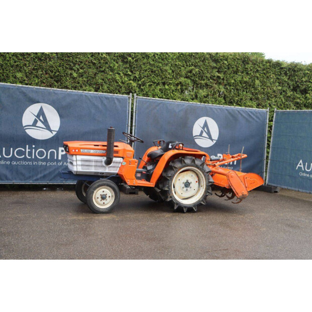KUBOTA ZB1600-47869279