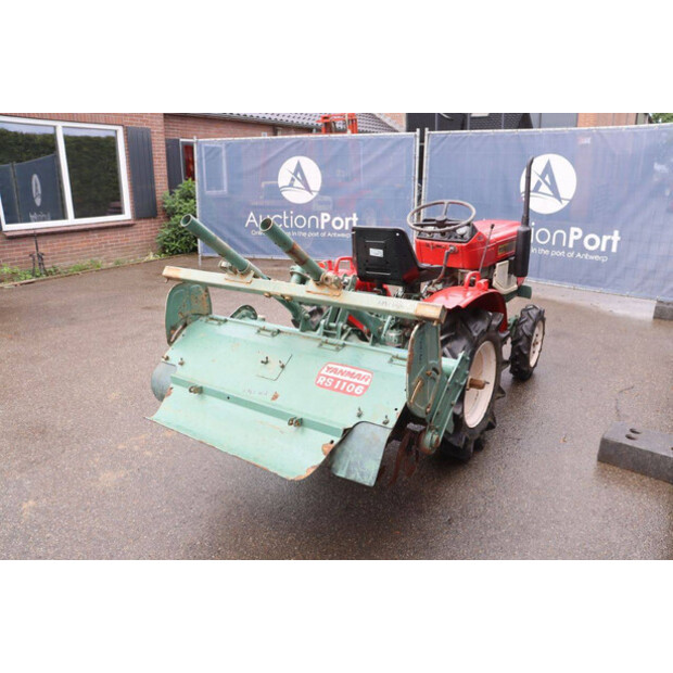 YANMAR YM1301D-47869362