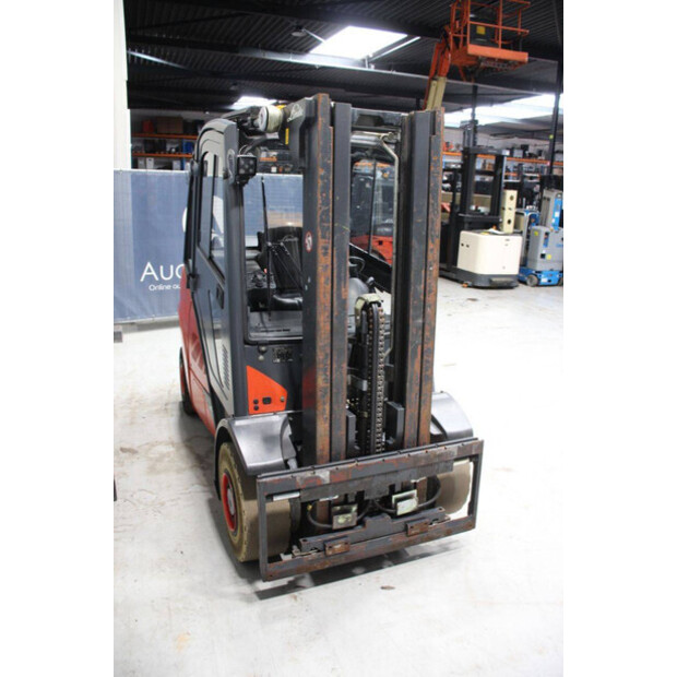2015 Linde H30T-02-47869511