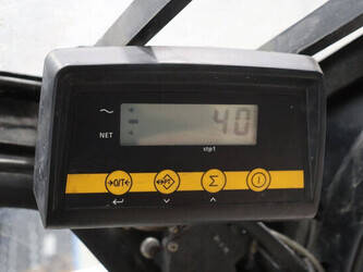 2011-yale-gdp35vx-1463273-47869675
