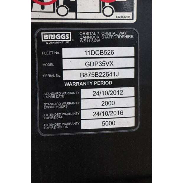 2011 يال GDP35VX-47869681