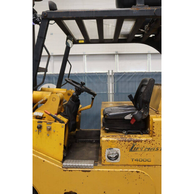2000 Royal T400C-47870003