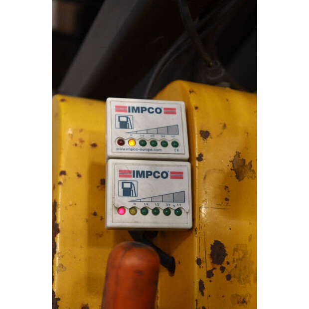 2000 Royal T400C-47870009
