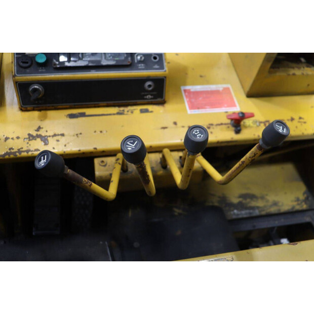 2000 Royal T400C-47870011