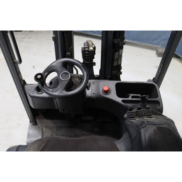 2012 Linde E25L-01-47870403