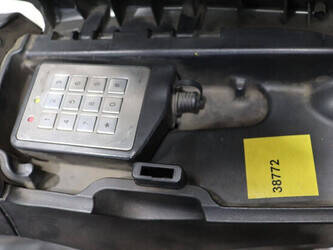 2012-linde-e25l-01-1463298-47870410