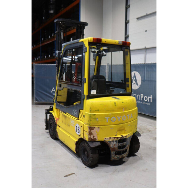 2011 Toyota 7FBMF25-47870489