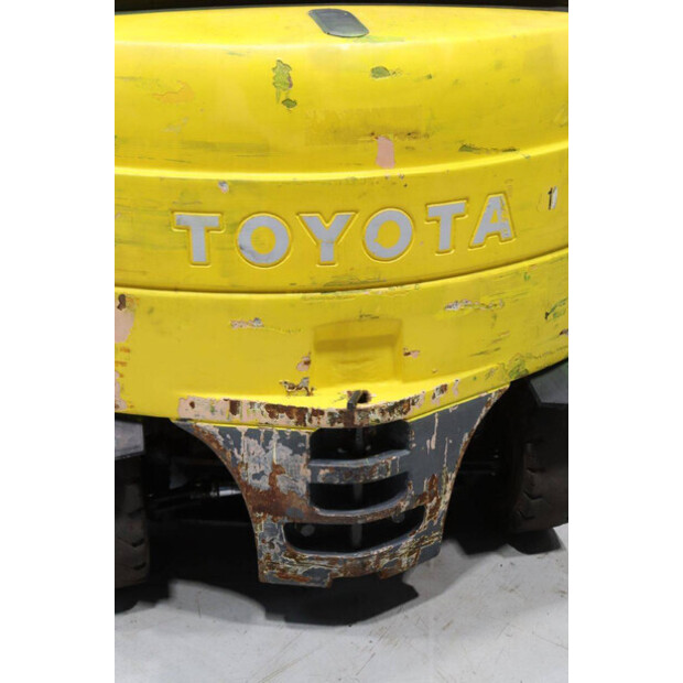 2011 Toyota 7FBMF25-47870504