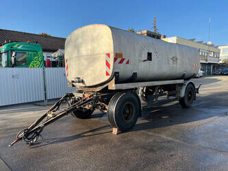 صورة ل ناقلات بترول 1992 SCHAFER BTA 7.3