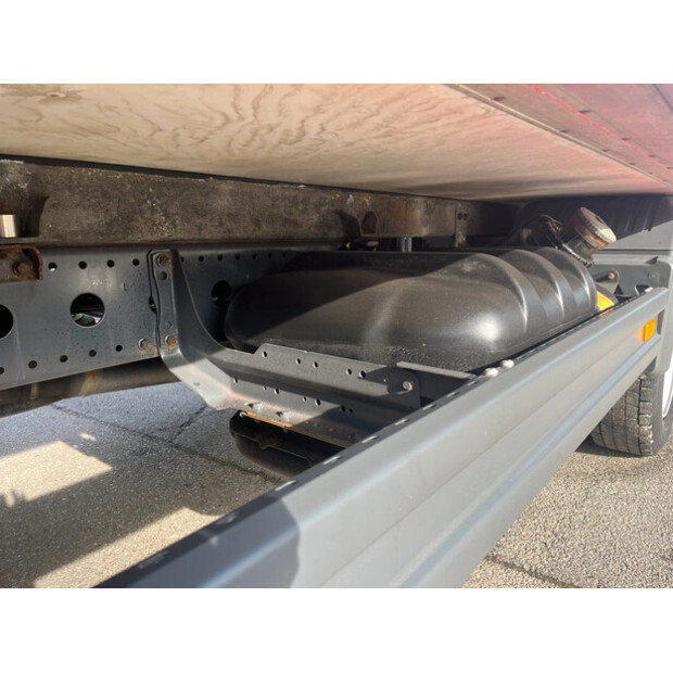 2017 مرسيدس بنز ATEGO 818-47872510