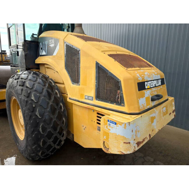 2010 كاتربيلر CS74-47873006
