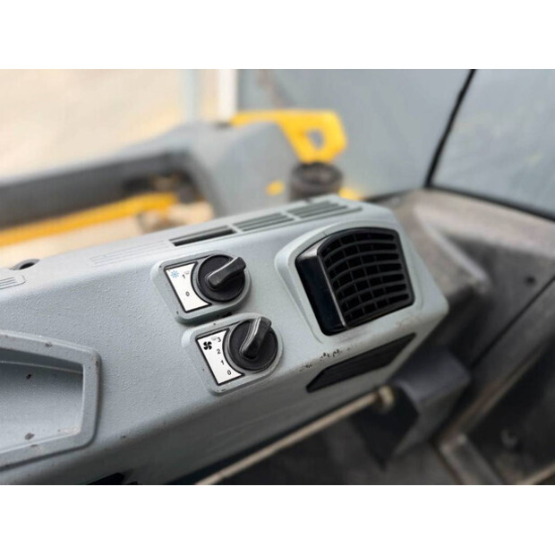 2020 BOMAG BW161 AD-5-47873111