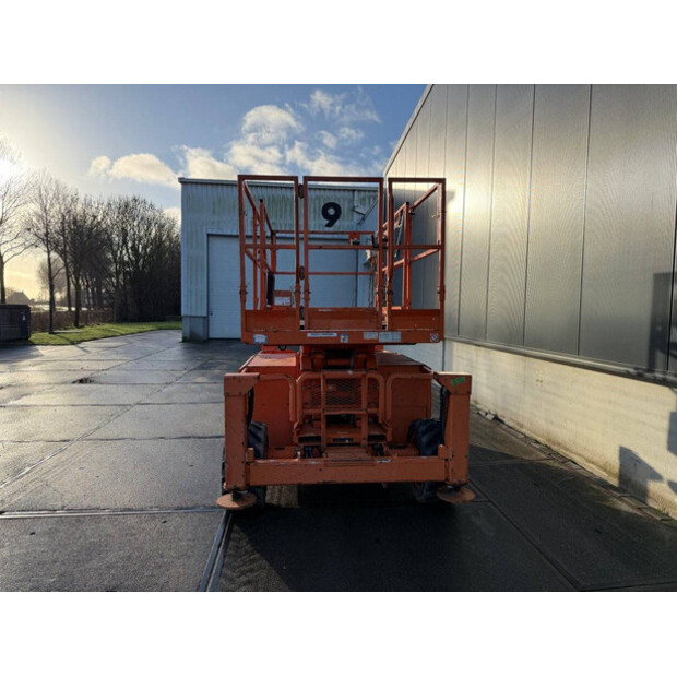 2015 SkyJack SJ6832RT-47874809