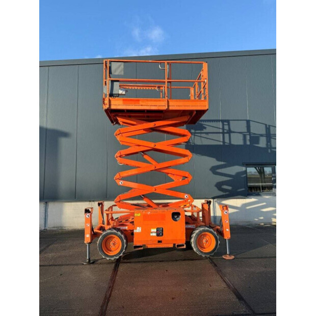 2015 SkyJack SJ6832RT-47874812