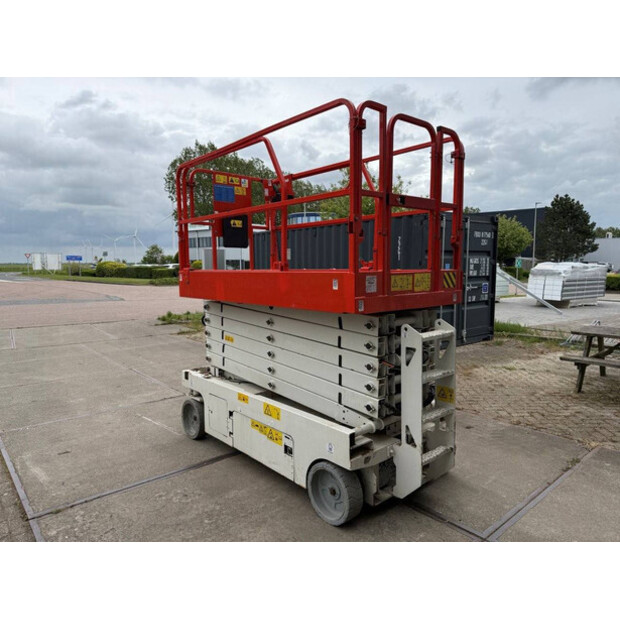 2015 Genie GS-4047-47874827