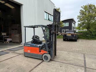 2008-toyota-7fbef16-1463385-47874878