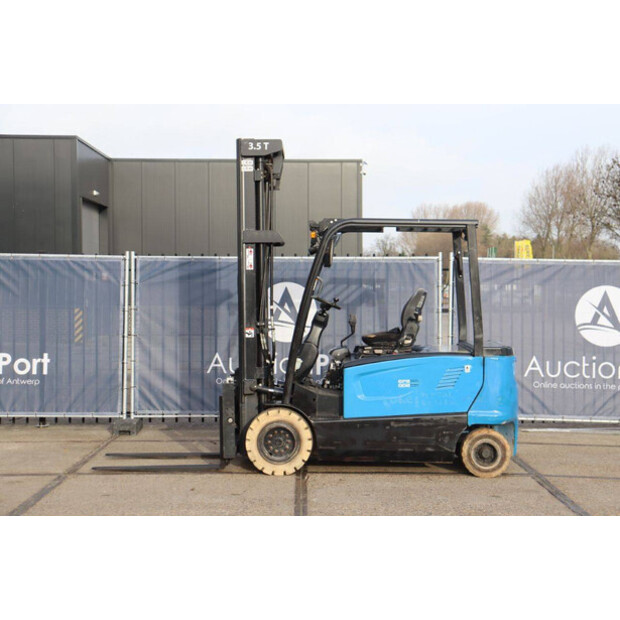 2021 Doosan B35X-7-47874908