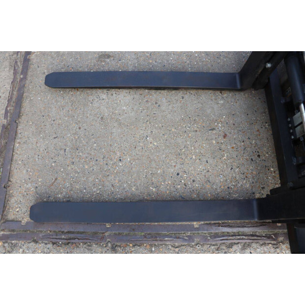 2021 Doosan B35X-7-47874917