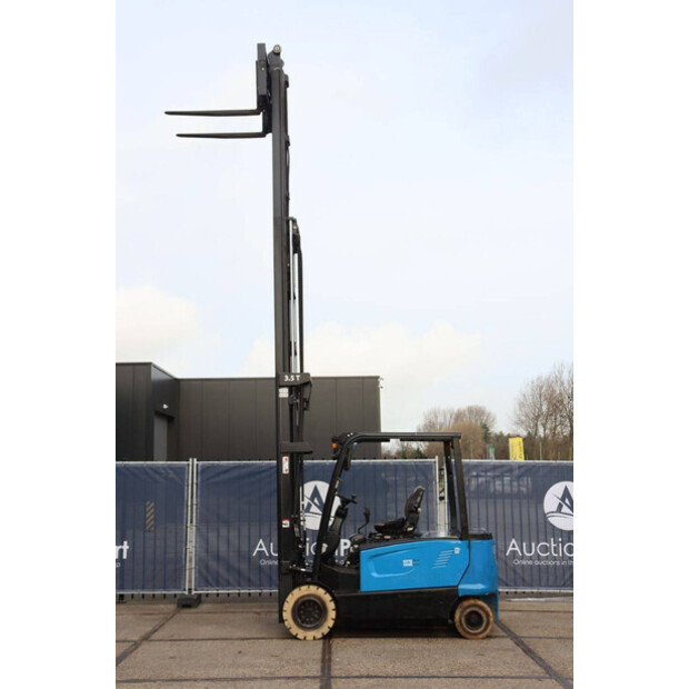 2021 Doosan B35X-7-47874937