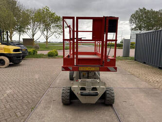2016-holland-lift-hl84-e14-47874974