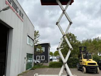 2016-holland-lift-hl84-e14-47874980