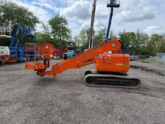 Image for TELESCOPIC BOOM LIFTS 2007 Hitachi HX99B-2