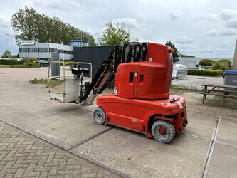 2013-jlg-toucan-1210-1463392-47875055