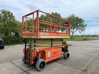 2014-holland-lift-x-105el16-47875159