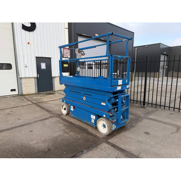 2015 SkyJack SJIII-3226-47875341