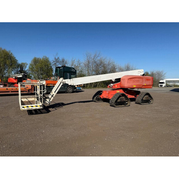 2015 Genie S-65 TRAX-47875433