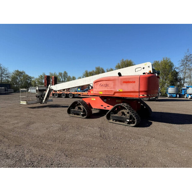 2015 Genie S-65 TRAX-47875435