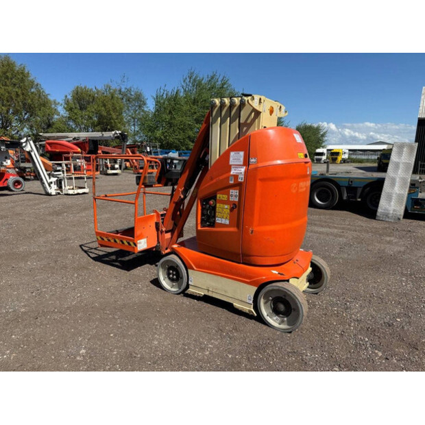 2013 JLG T10E-47875595